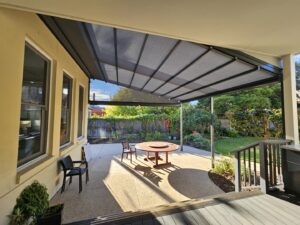 Gennius Pleated Patio Awning