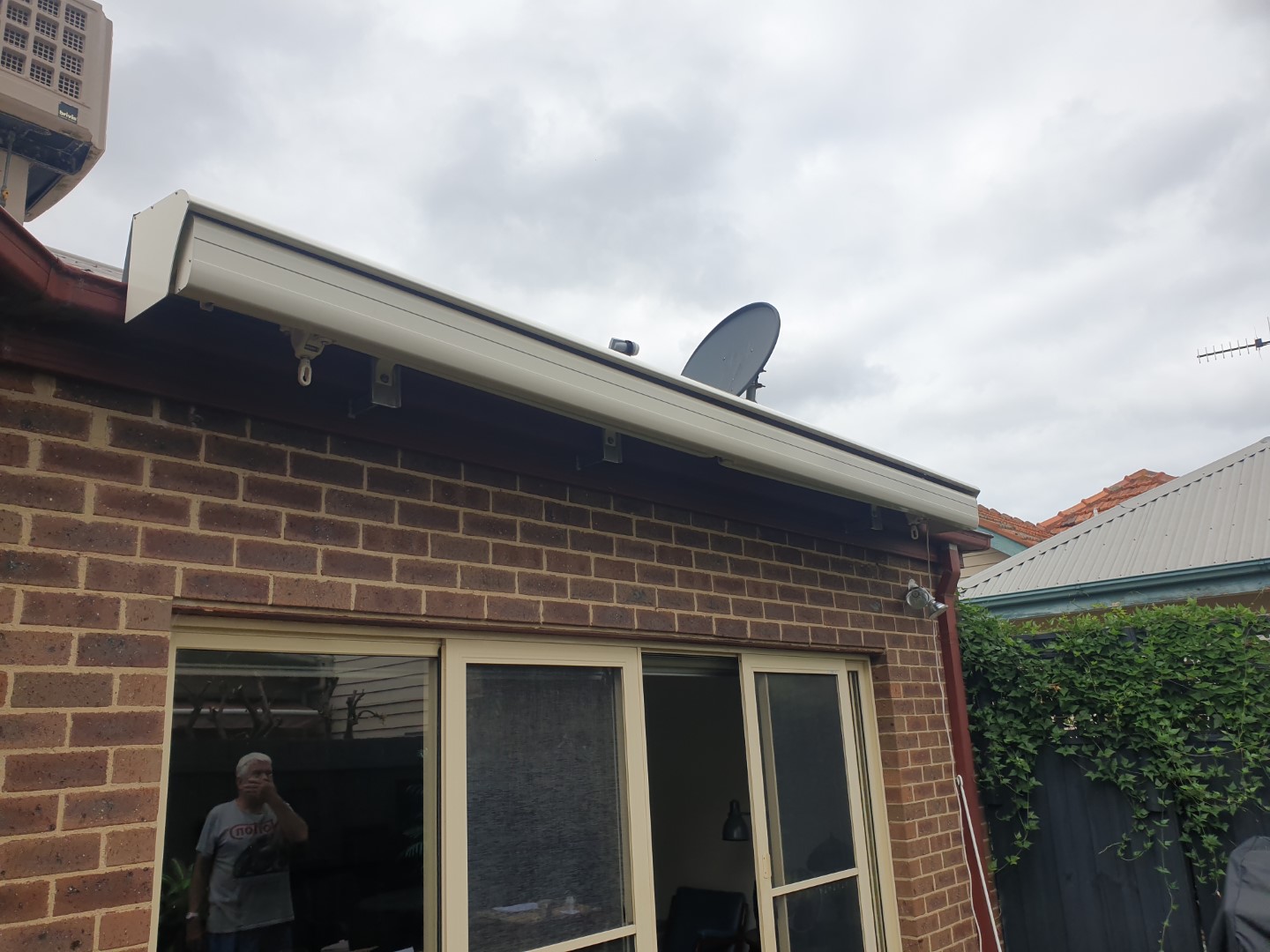 Australia Semi-Cassette Awning